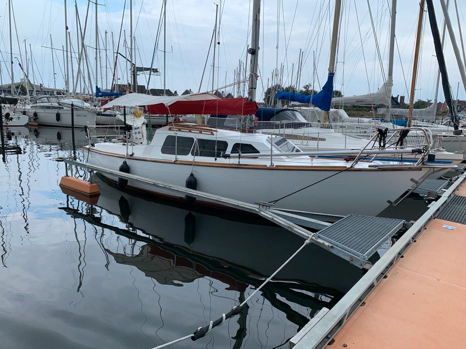 Segelboot Van de Stadt Bries 27 in Grünendeich Niederelbe