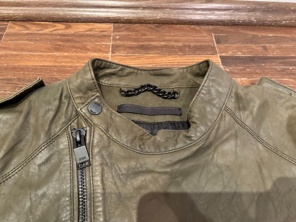 Original Drykorn Lederjacke Blcktown khaki Gr. 52 in Leipzig