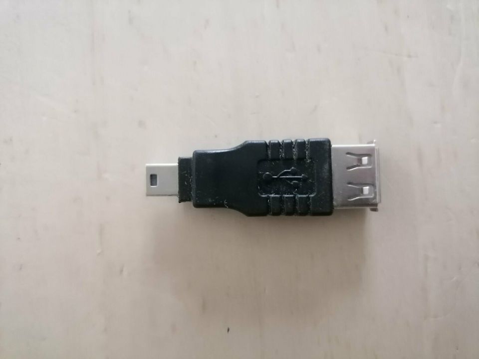 Adapter USB Typ A (normal) auf Mini B in Kirchham