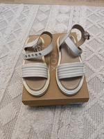 COX Damen Sandalen gr 38 Sommer offene Schuhe neu Berlin - Marzahn Vorschau