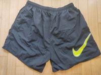 Nike Sport Shorts Schwarz Grün XL Vintage Retro Hessen - Roßdorf Vorschau