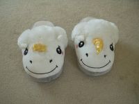 Neu 1 Paar Einhorn Hausschuhe / Puschen Gr. 38,  NP 20,00 EUR Nordfriesland - Husum Vorschau