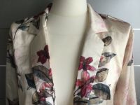 Leichter Blazer / Blusenjacke mit Blumenmuster, Gr. 40 Bayern - Schöllkrippen Vorschau