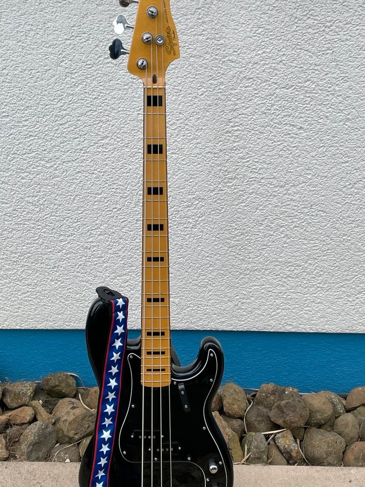 Fender Squier Precision Bass (SQ CV 70S P BASS MN BLK) Bridecover in Pohlheim