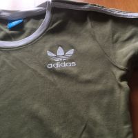 Adidas T Shirt. olivfarben, in Größe 164 Niedersachsen - Friesoythe Vorschau