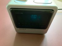 Digital Clock Radio ICF-C12W Sony Digicube silber ca. 1981 Bayern - Selbitz Vorschau