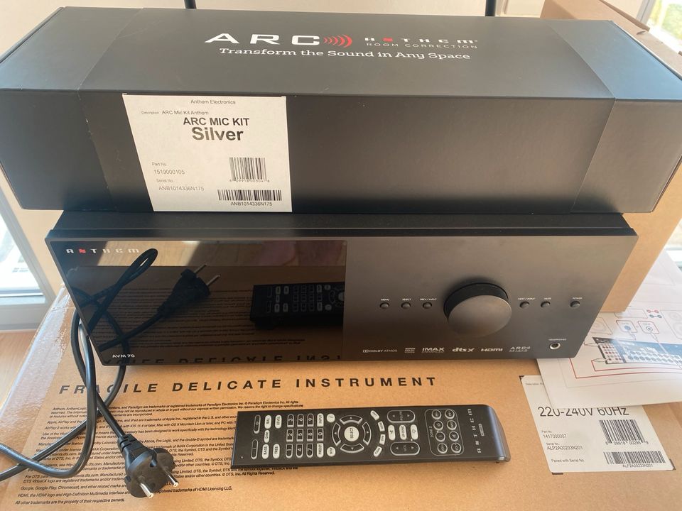 Anthem AVM 70 - Vorverstärker mit ARC Raumeinmessung in Poing