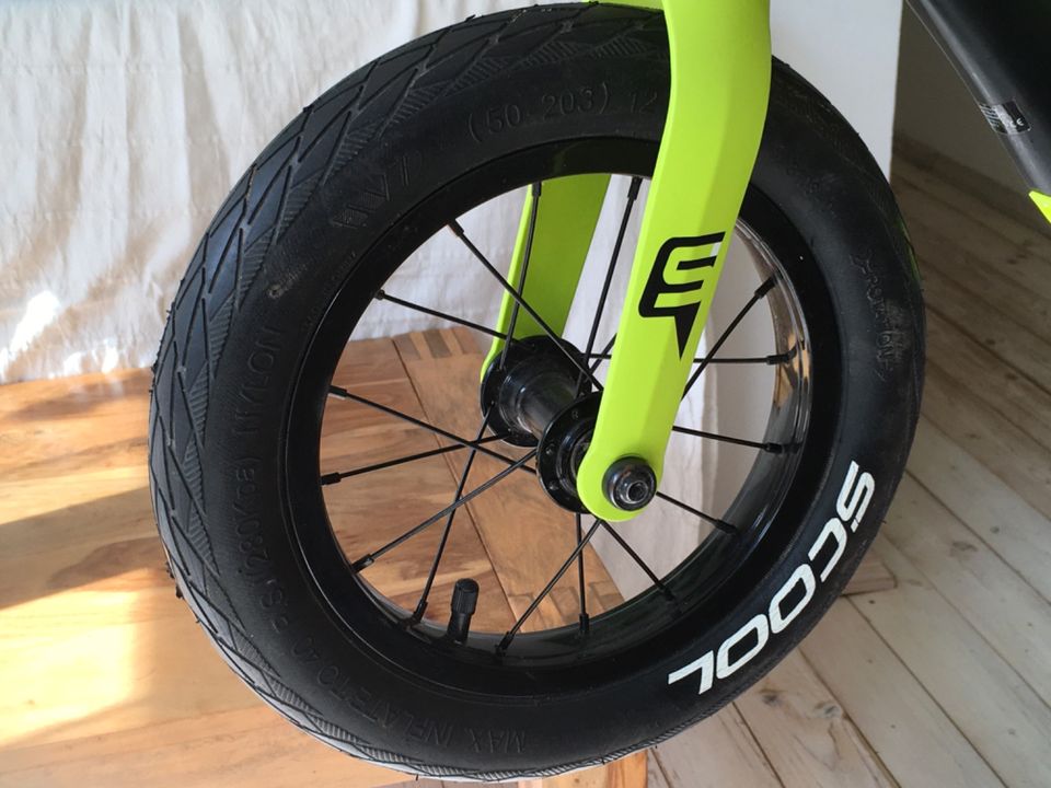 S'COOL pedeX Magnesium Laufrad in Jena