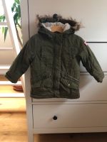 Pocopiano Wintermantel Jacke Parka Khaki Herz warm Gr. 86/92 Niedersachsen - Evessen Vorschau