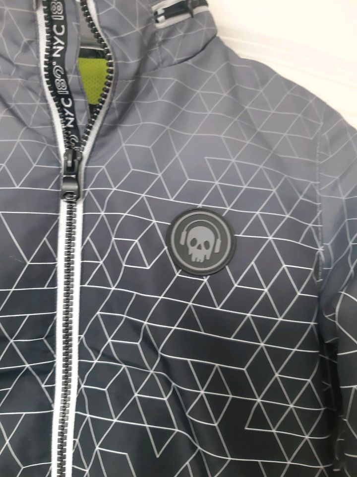 Übergangsjacke von Next in Leipzig