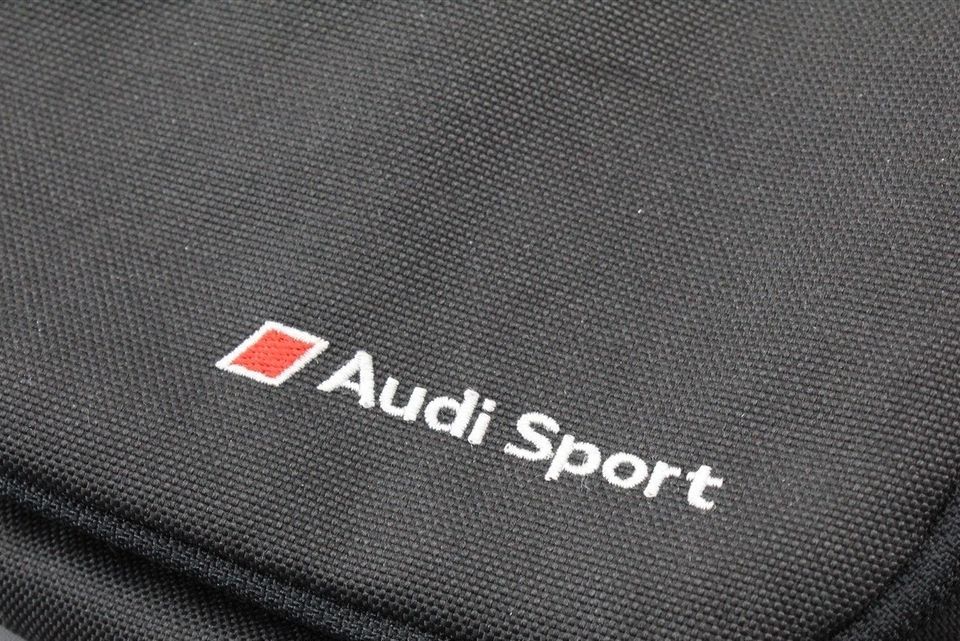 Audi Sport Wash Center, grau in Zwickau