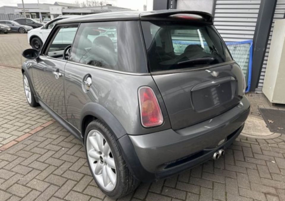 Mini Cooper S *Teilleder*Xenon* Klima* Sitzheizung* in Hainburg