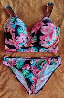 Bikini Gr. 38/40 Zweiteiler mit Details Hessen - Ronshausen Vorschau