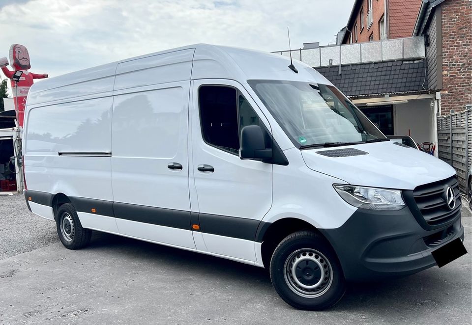 Mercedes Benz Sprinter Maxi mieten in Aachen in Aachen