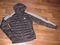 Adidas Originals Winterjacke Slim schwarz Gr. 34 Niedersachsen - Schüttorf Vorschau
