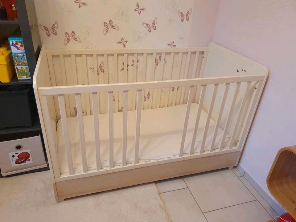 ESPRIT Babyzimmer 5tlg Bett Wickelkommode Schrank Kinderzimmer in Rheine