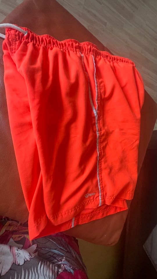 Badehose Badeshorts neonorange von Ray Gr.L in Essenbach