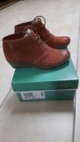 Clarks Marilyn Zoe Stiefelette Keilabsatz rostbraun neu 39,5 Rheinland-Pfalz - Herxheim bei Landau/Pfalz Vorschau
