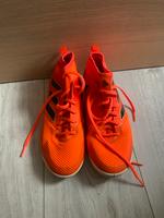 Adidas Hallenfussballschuhe Größe 37 1/2 Nordrhein-Westfalen - Siegen Vorschau