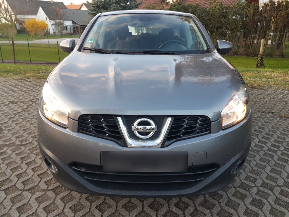 ֍ Nissan Qashqai 1.6 dCi DPF Acenta - 142 Tkm - TÜV 09.25 - TOP ֍ in Schönewalde bei Herzberg, Elster