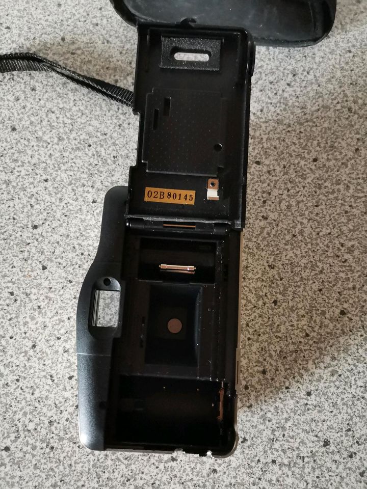 Analog Fotoapparat KH30 mit Tasche in Weitefeld