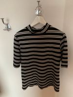 Pulli / Shirt in schwarz/weiss, Größe 42 Dithmarschen - Brunsbuettel Vorschau