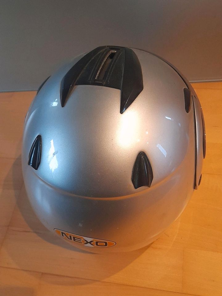 Motorradhelm Nexo in Neunkirchen am Sand