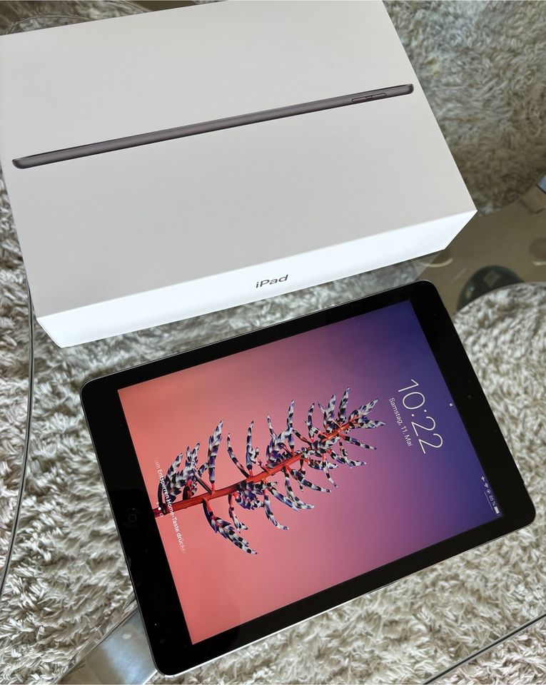 iPad 10,2 Zoll neuwertig in Wuppertal