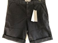 neu Calvin Klein Shorts/ Chinoshorts dunkelblau Gr. 32 wie M Niedersachsen - Neu Wulmstorf Vorschau