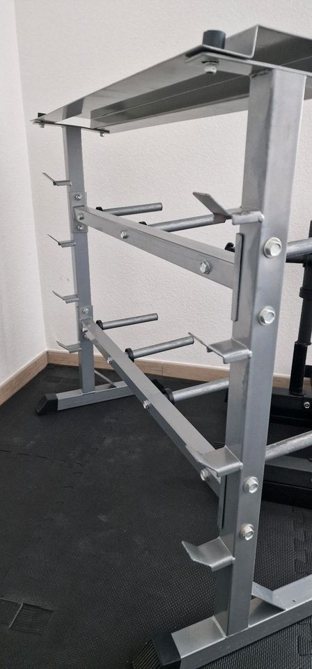 Hantelscheibenablage von Physionics in Reutlingen