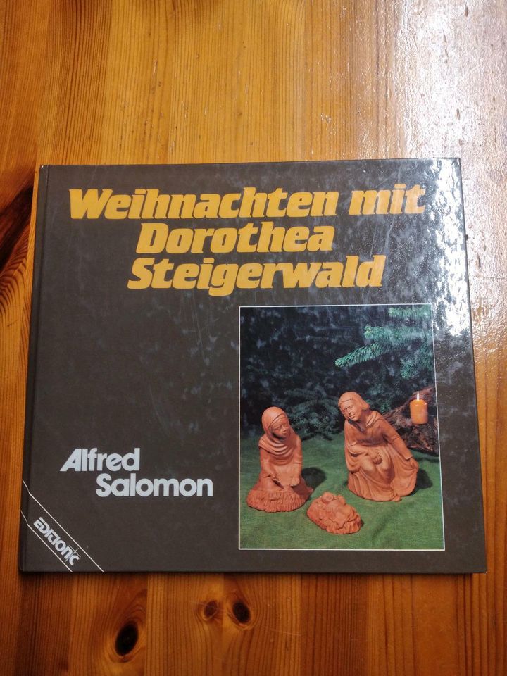 Weihnachten Bücher Set 1 in Dormagen