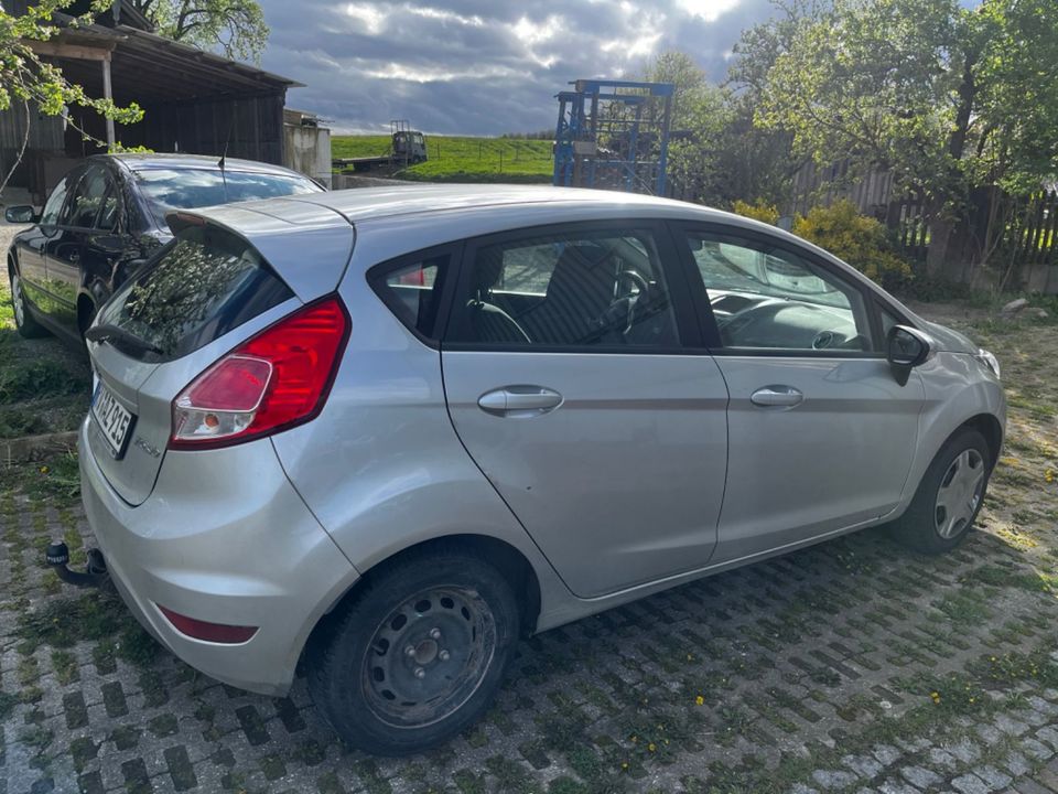 Ford Fiesta 1,0 EcoBoost 74kW S/S SYNC Edition SY... in Bad Wurzach