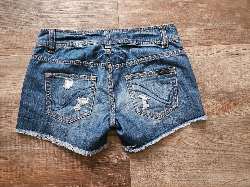 Only Jeans Shorts Gr. W26 in Edertal