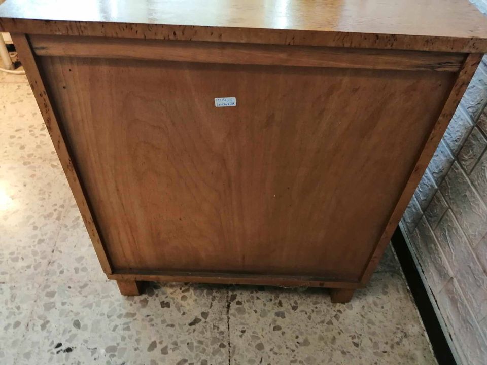 Reserviert !! Vintage Nachttisch Beistelltisch Nightstand Kommode in Taunusstein