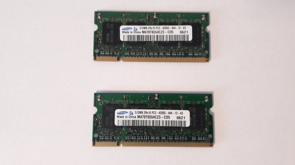 2 x Samsung 512 MB RAM - PC2-4200 - DDR2 - 533 MHz - Notebook in Essen