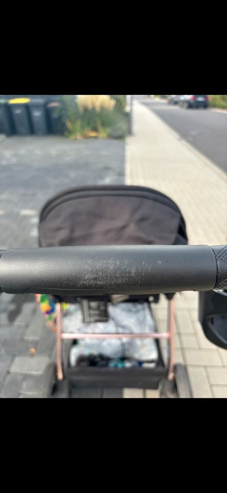 ABC Kinderwagen mit Babywanne in Kassel