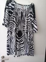 Tredy T-Shirt Bluse top Design Größe 4 Damen Dekoration Niedersachsen - Cloppenburg Vorschau