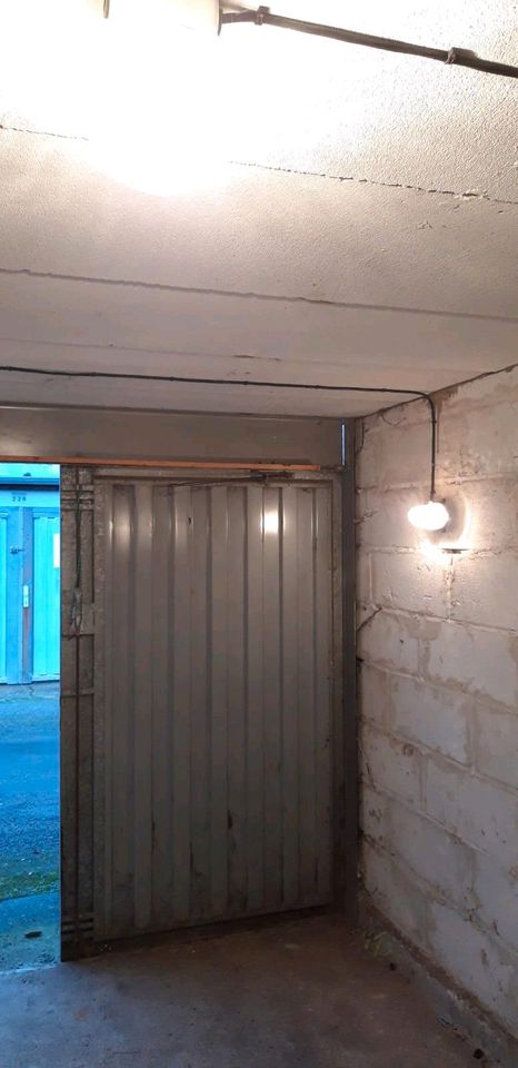 Sichere Garage mit Strom, Licht in MD Kannenstieg Lager in Magdeburg