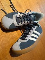 Adidas Wildleder Sneaker, GR. 38 hellblau Bayern - Bad Steben Vorschau