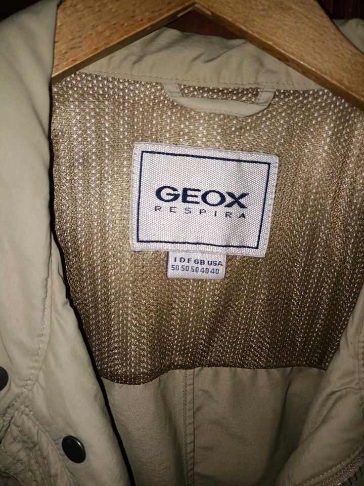 Jacke GEOX Gr. 50 beige in Gersfeld