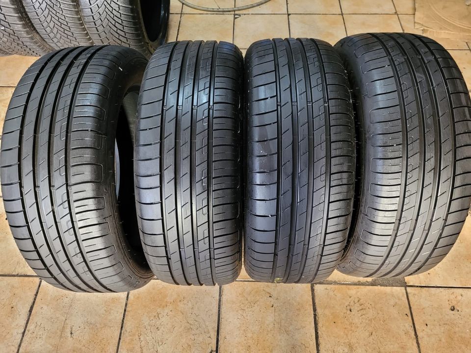 225/55R/17 97W Goodyear EfficientGrip*Performance DEMONTAGEREiFEN in Aschaffenburg