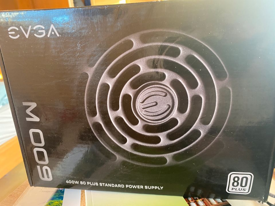 PC Lüfter EVGA 600W 80 Plus in Adelsried