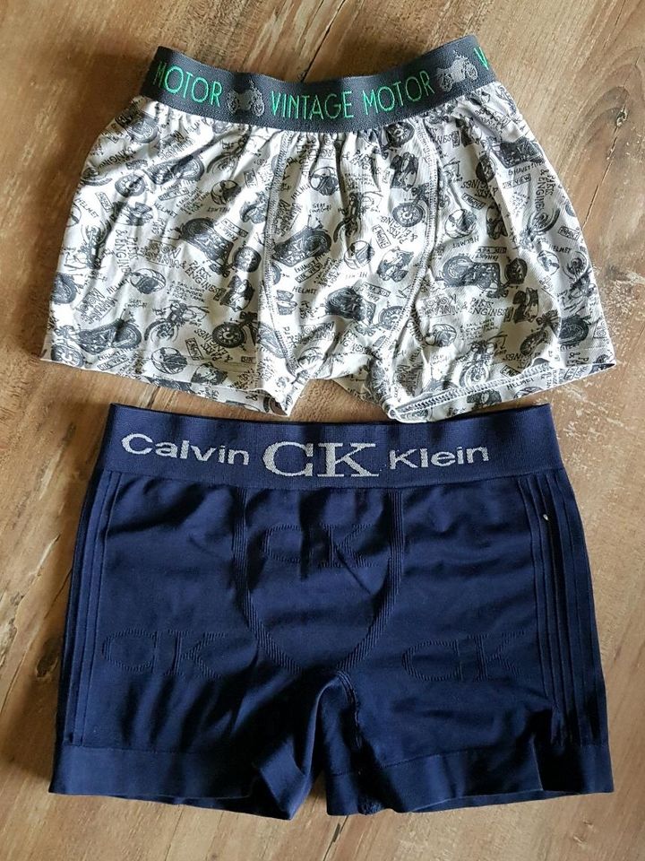 Shorts Gr.128/134 CK Calvin Klein in Wittmund