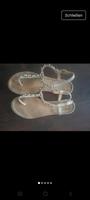 Buffalo Sandalen/Zehentreter Größe 39 Silber Rheinland-Pfalz - Gransdorf Vorschau