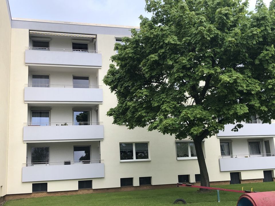 4 Zi-Wohnung in Lehndorf mit Loggia und PKW-Stellplatz von privat in Braunschweig