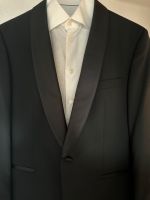 Hugo Boss Tuxedo Smoking Größe 46 - Komplett (Jacket und Hose) Frankfurt am Main - Nordend Vorschau