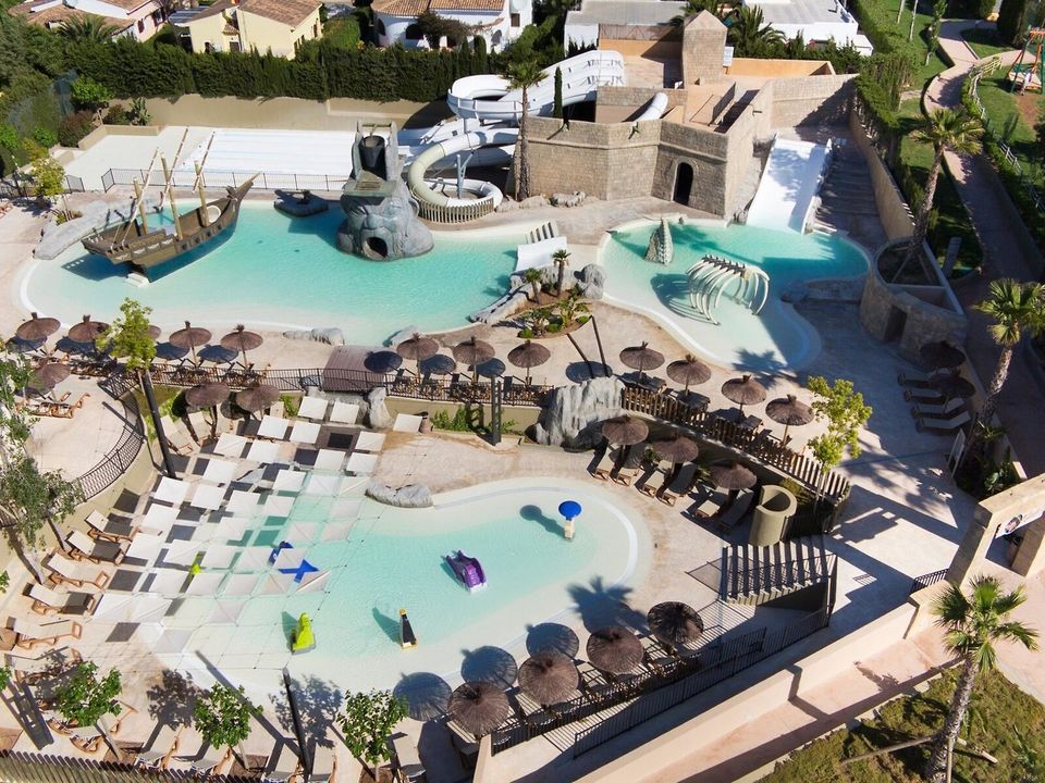 1 Wo. Mallorca KIDS CLUB Urlaub ins 4* Cala Mandia inkl. Flug in Bad Langensalza