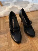 Mary Jane Pumps schwarz von Buffalo London Größe 36 Neuhausen-Nymphenburg - Neuhausen Vorschau