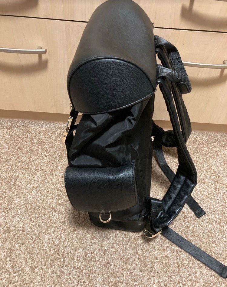 Damenrucksack von Carlo Colucci in Feilbingert