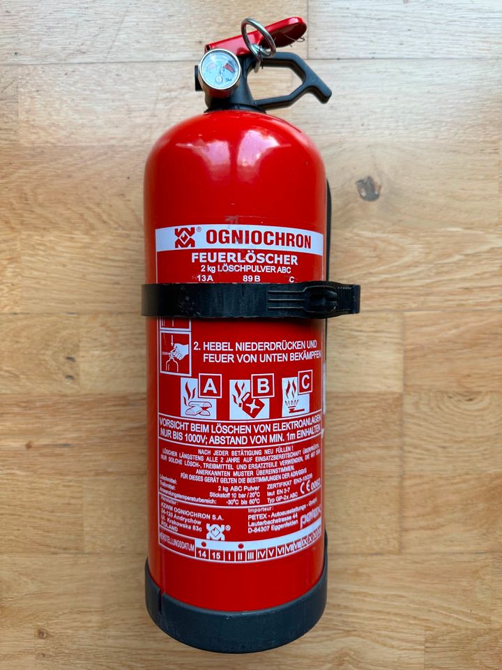 Feuerlöscher Löschpulver 2 kg ABC für Auto Haus in Baden-Württemberg -  Ostfildern | Ersatz- & Reparaturteile | eBay Kleinanzeigen ist jetzt  Kleinanzeigen